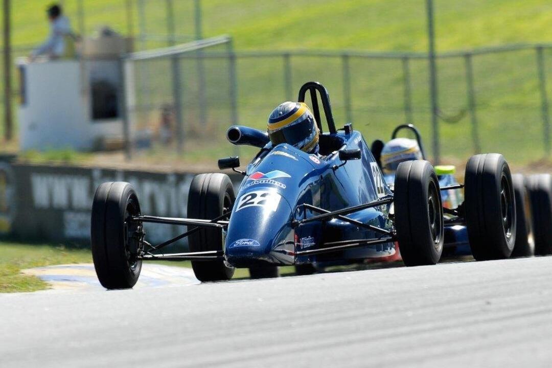 Formula Ford 24 Lap Race Day Gift Voucher - Wanneroo WA