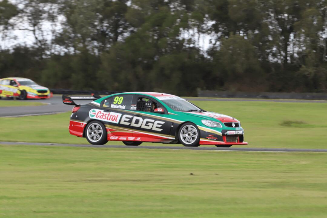 V8 10 Lap Drive with 2 Hot Laps Gift Voucher - Norwell QLD