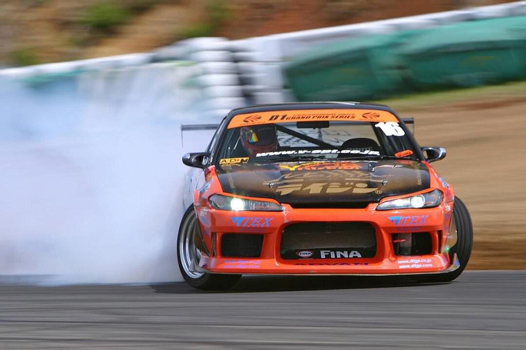 Drifting Thrill Ride, 8 Laps - Gift Voucher or Instant Booking - Eastern Creek NSW
