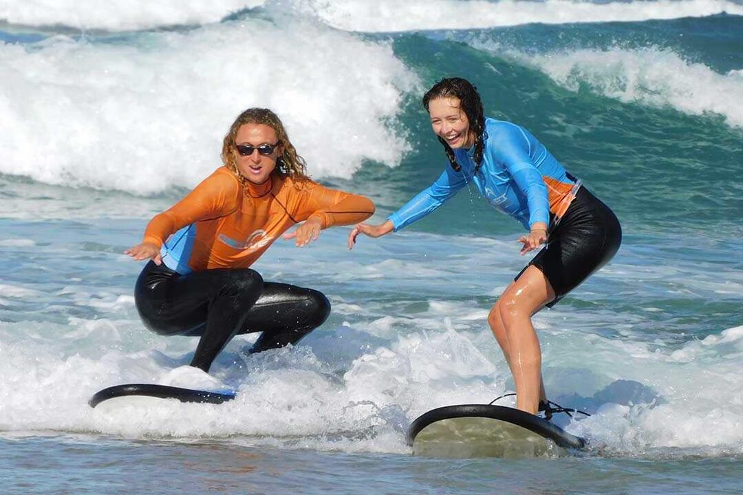 Couples Private Surf Lesson - Gift Voucher or Instant Booking - Main Beach QLD