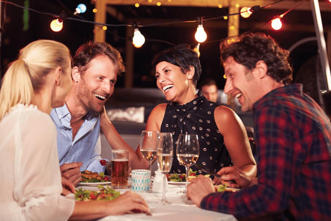 Gold Coast Dinner Cruise with Inside Seating - Gift Voucher or Instant Booking - Main Beach QLD