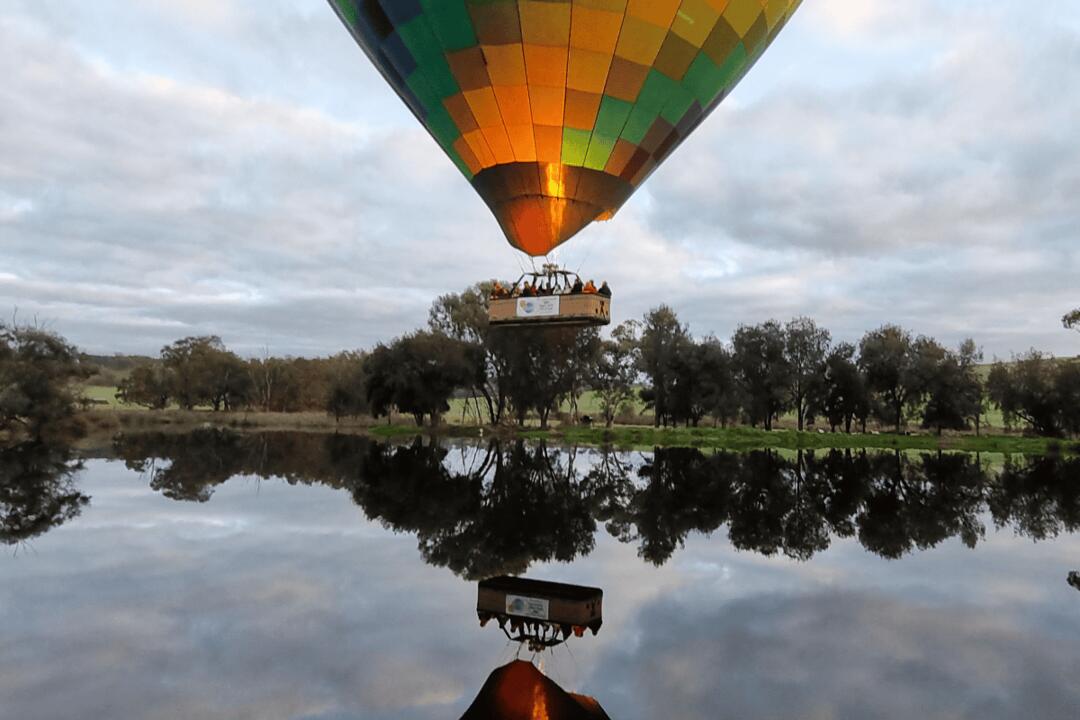Weekday Hot Air Balloon Flight, Avon Valley, Child - Gift Voucher or Instant Booking - Northam WA