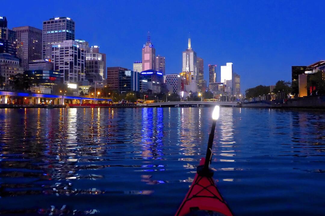 Melbourne City Twilight Kayak Tour for Two Gift Voucher - Melbourne VIC