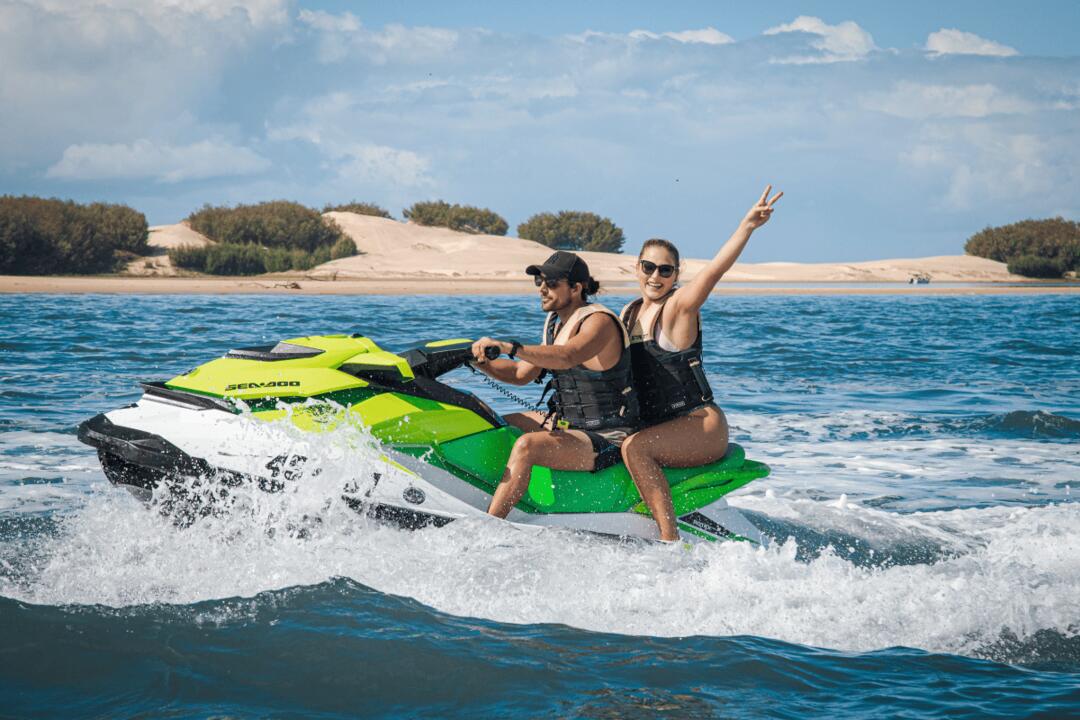 Paired Parasailing and Hour-Long Jet Ski Safari - Gift Voucher or Instant Booking - Main Beach QLD