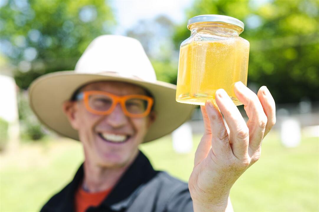 Honey Farm Tour and Honey Tasting - Gift Voucher or Instant Booking - Bowral NSW