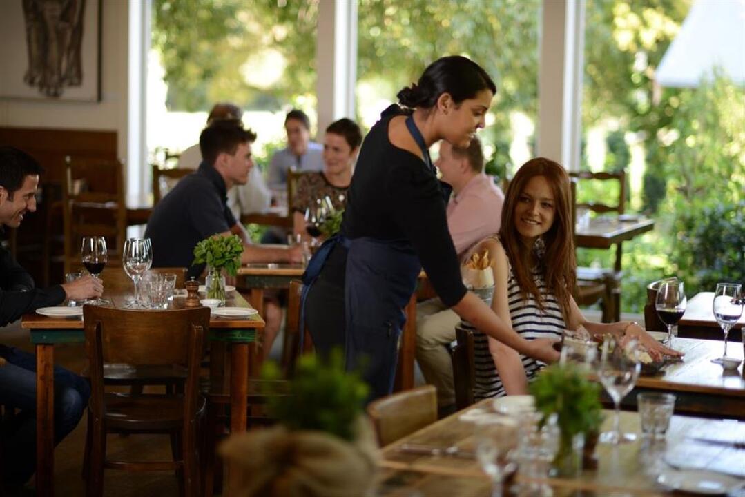 Mornington Peninsula Wine Day Tour Instant Booking - Melbourne VIC