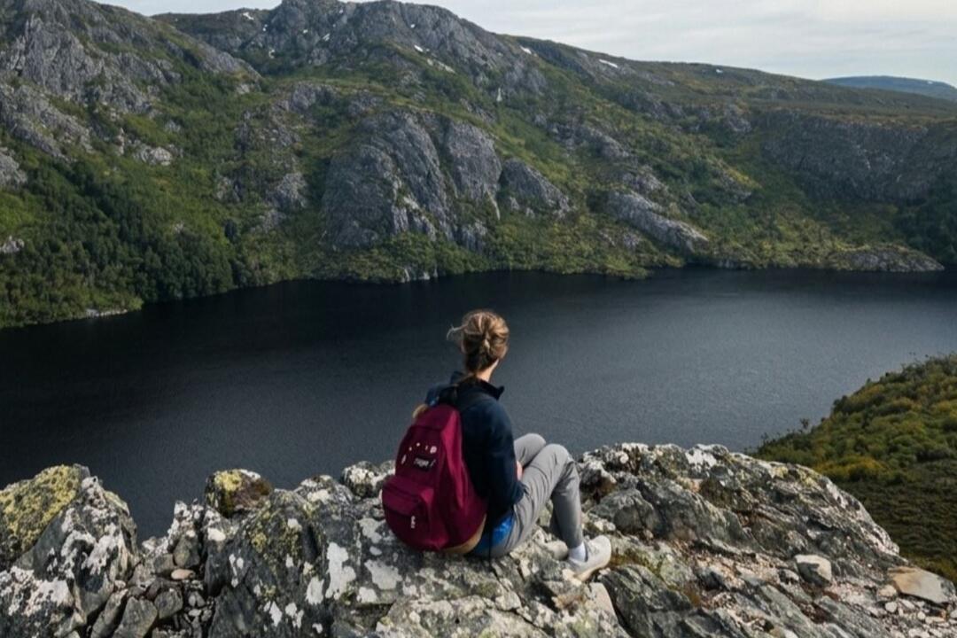 Cradle Mountain Hiking Day from Hobart - Gift Voucher or Instant Booking - Hobart TAS
