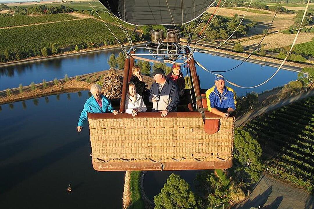 Hot Air Ballooning over the Barossa Valley Instant Booking - Stonewell Road SA